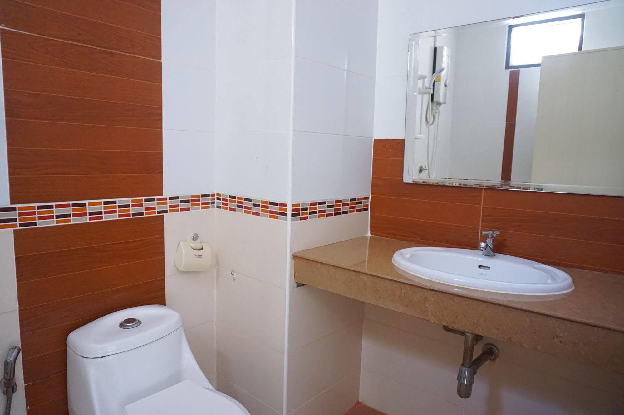 Ud Residence Udon Thani Exterior foto